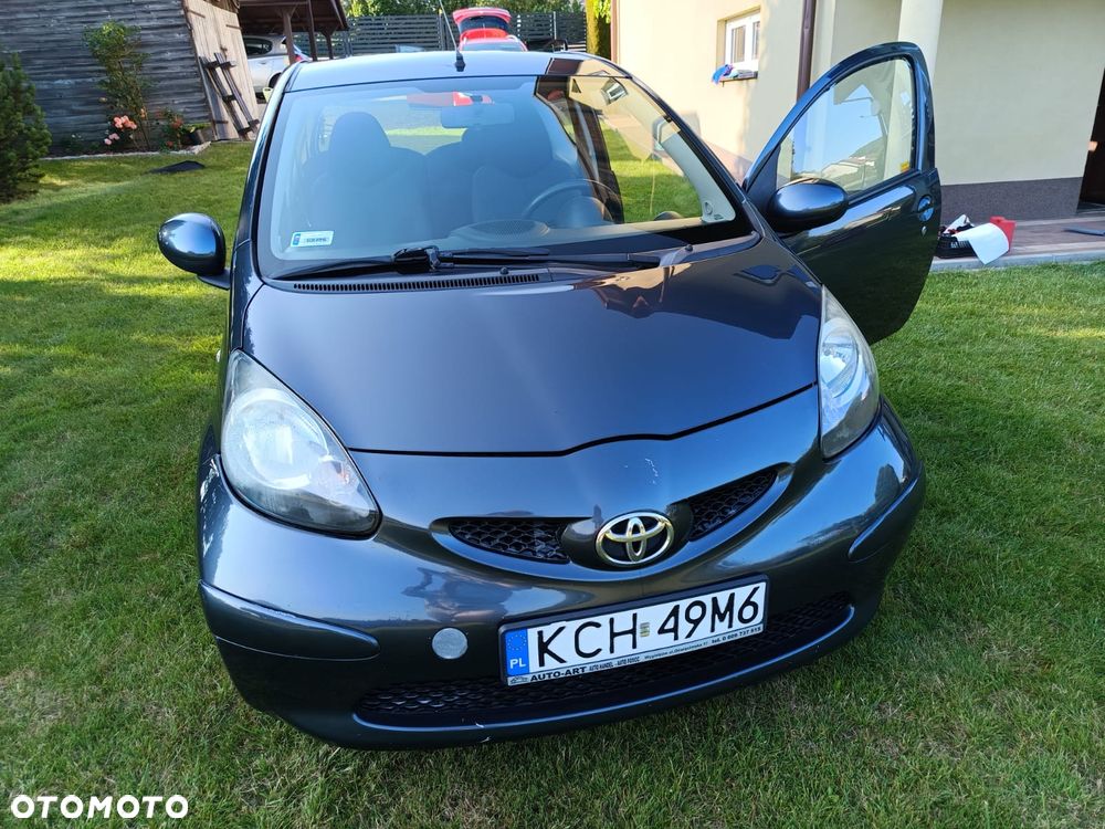 Toyota Aygo Standard - 1