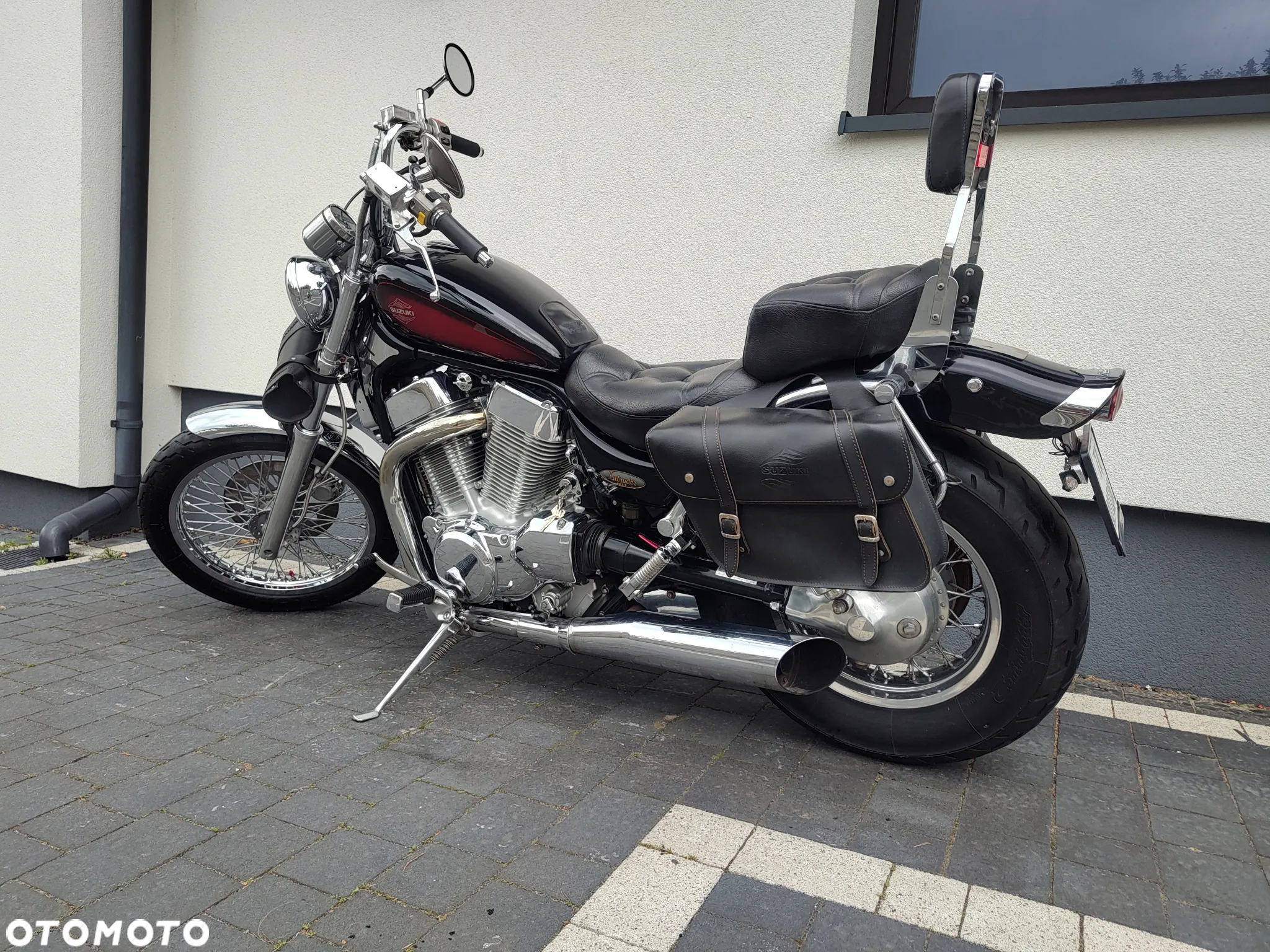 Suzuki Intruder - 7