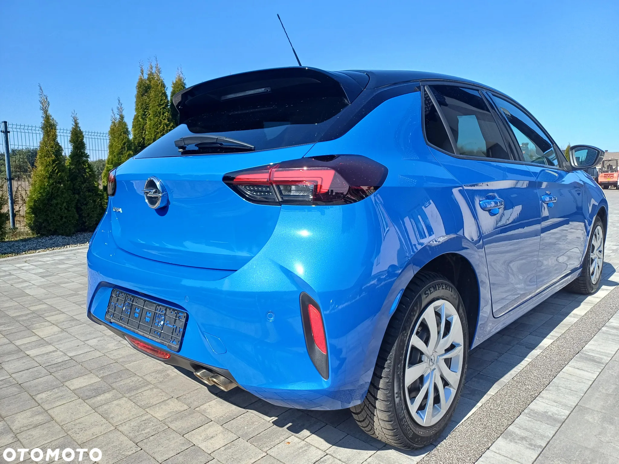 Opel Corsa 1.2 GS Line S&S - 8