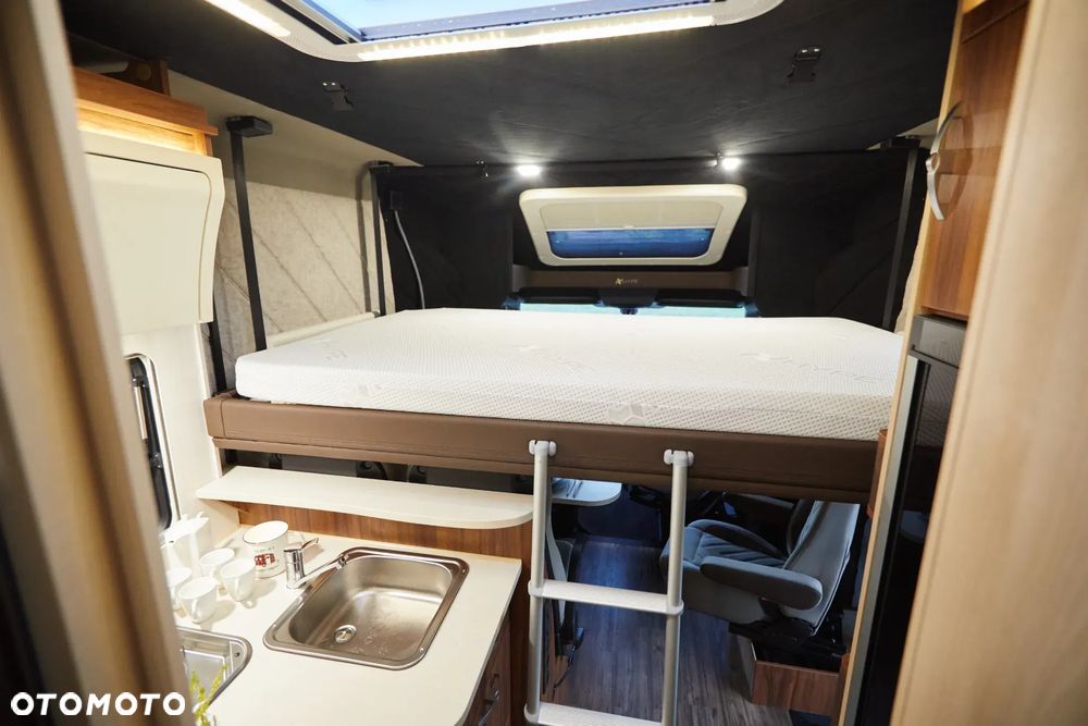 Mercedes-Benz Nowy Kamper Hype 760PM Półintegra - 20