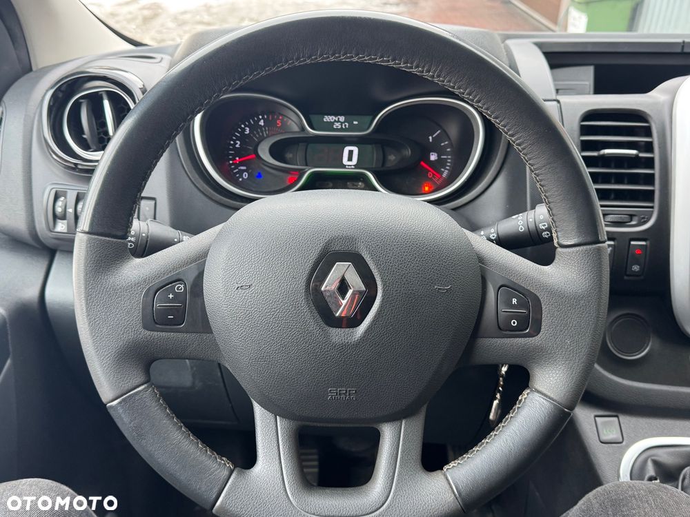 Renault Trafic Grand SpaceClass 2.0 dCi - 9
