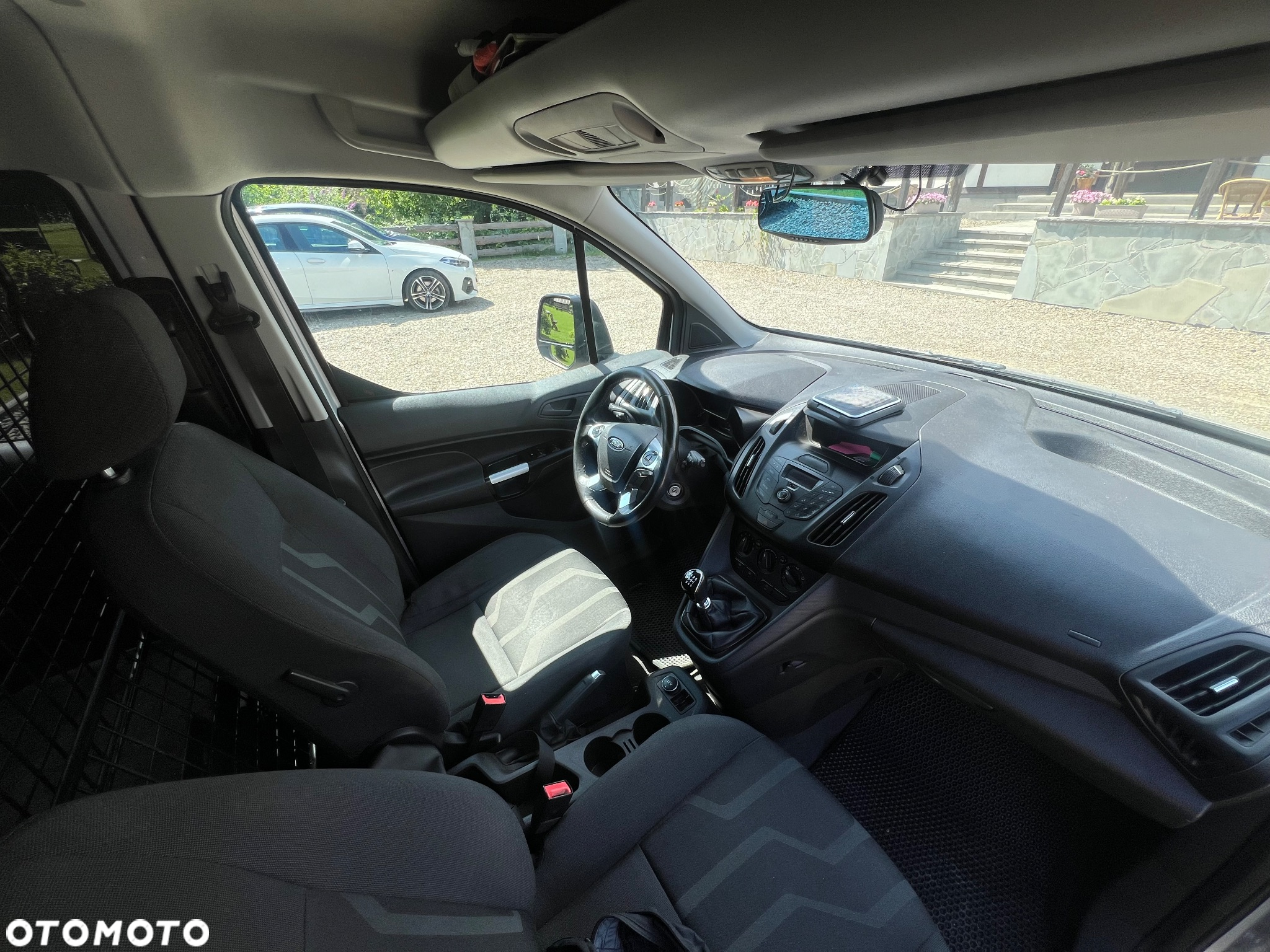 Ford Transit Connect - 14