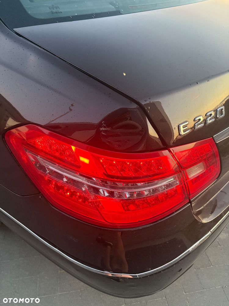 Mercedes-Benz Klasa E - 8