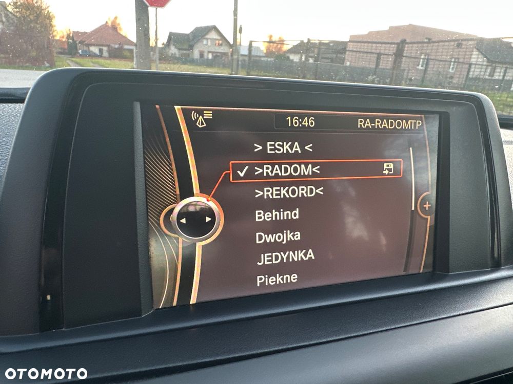 BMW Seria 1 116i - 14