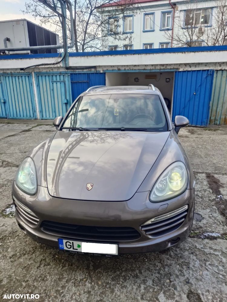 Porsche Cayenne - 7