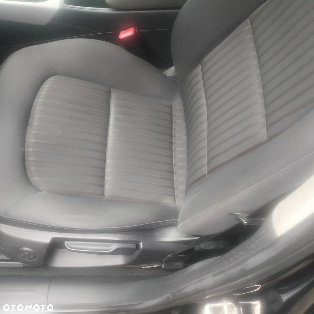 Audi A4 Avant 2.0 TDI Multitronic - 4