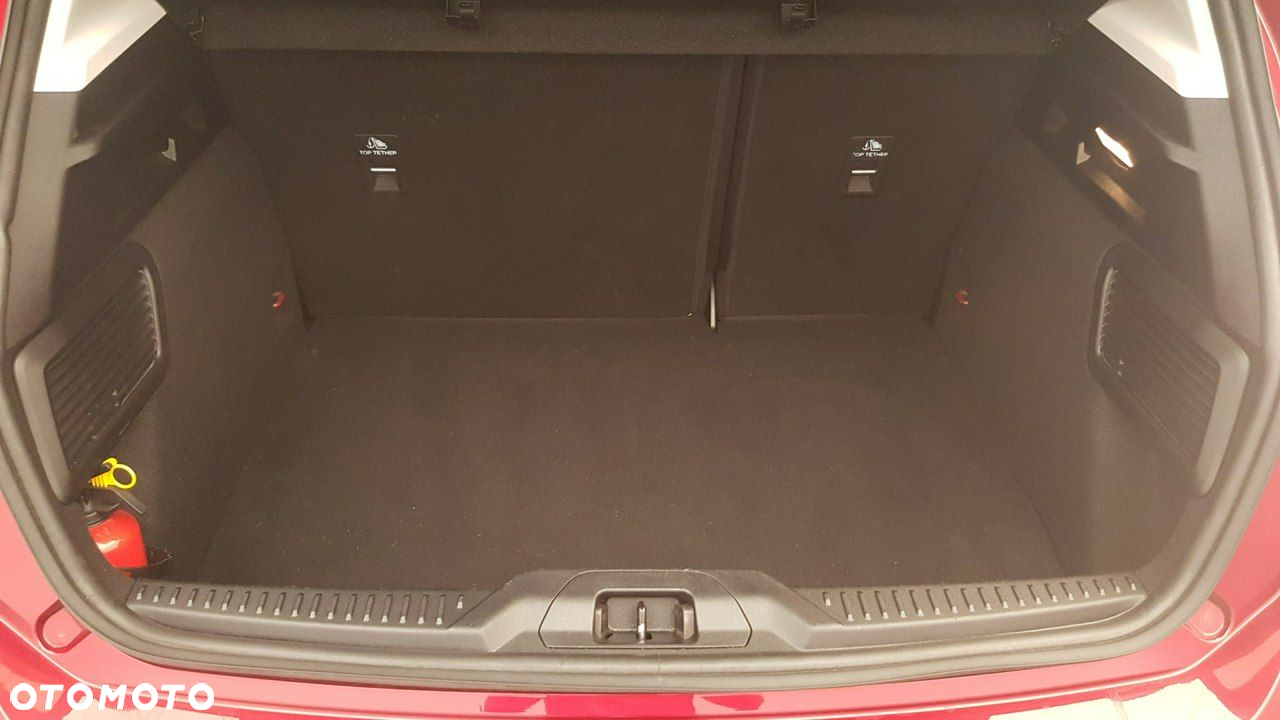 Ford Focus - 23