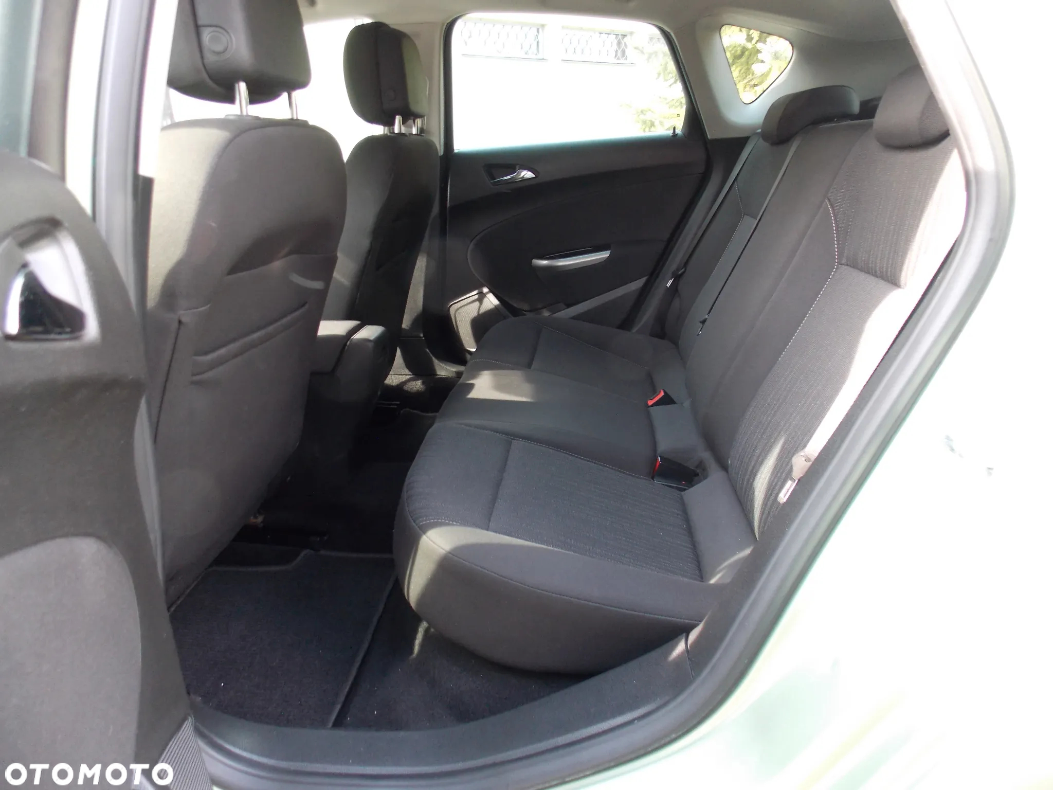 Opel Astra III 1.6 Enjoy - 23