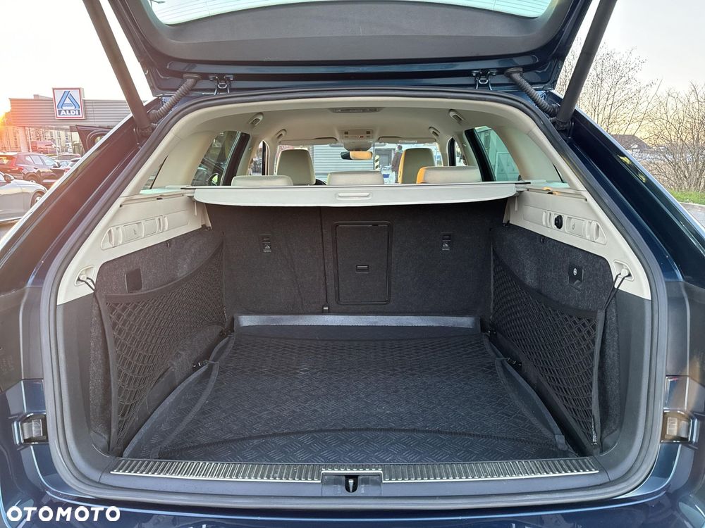 Skoda Superb 2.0 TDI Style DSG - 17