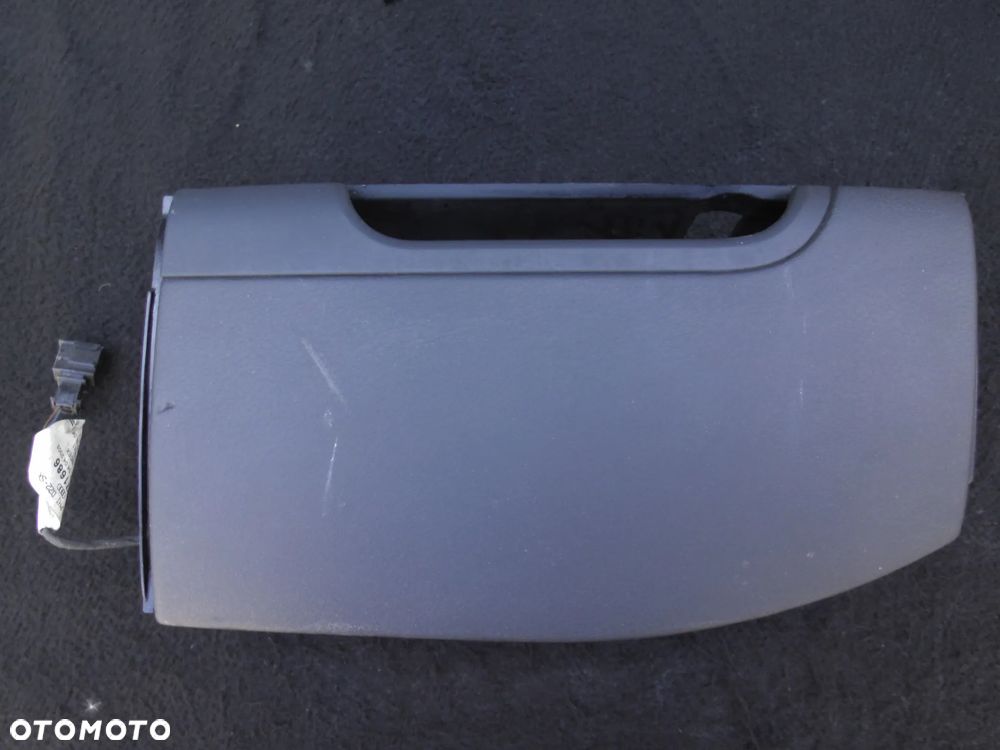 SCHOWEK DRZWI PRAWY TYŁ AUDI A8 D3 4E0971686 ORYGINAŁ - 1