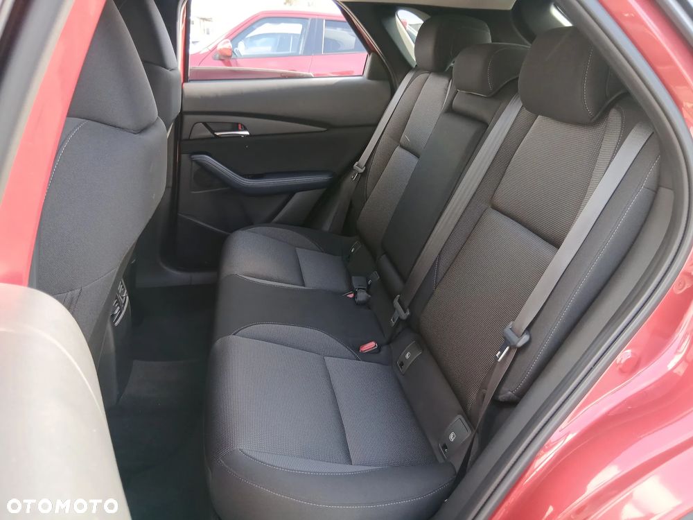 Mazda CX-30 2.0 mHEV Hikari 2WD - 17