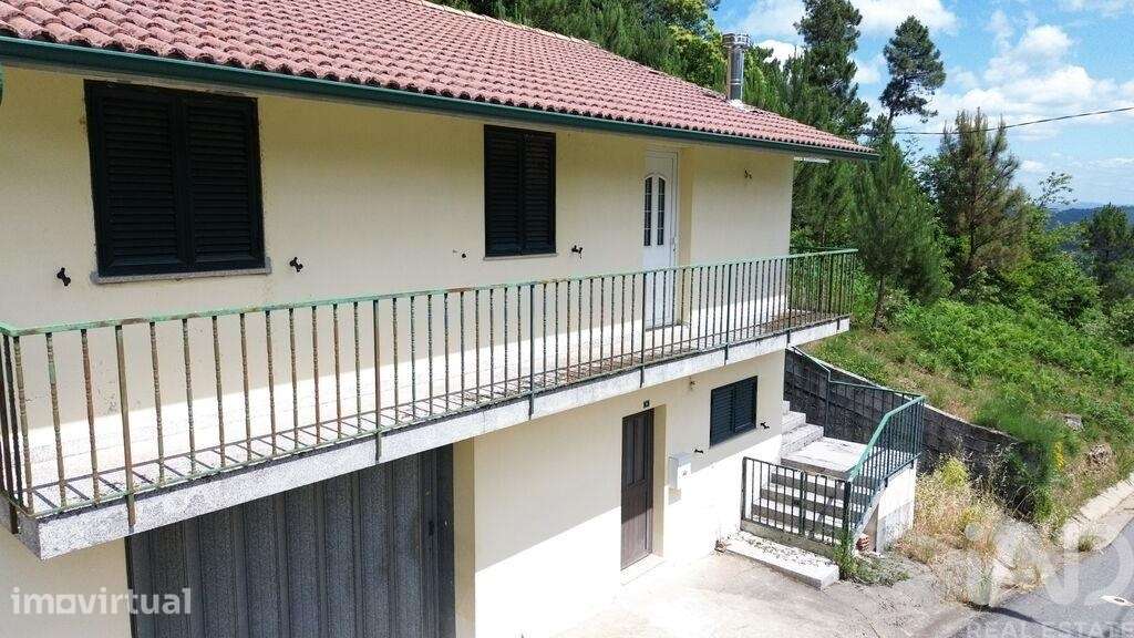 Casa / Villa T3 em Campeã de 399,00 m2 - Grande imagem: 3/26