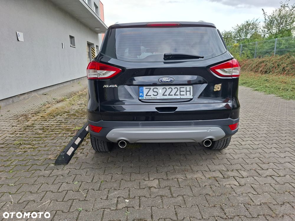 Ford Kuga 2.0 TDCi 4WD Titanium - 5