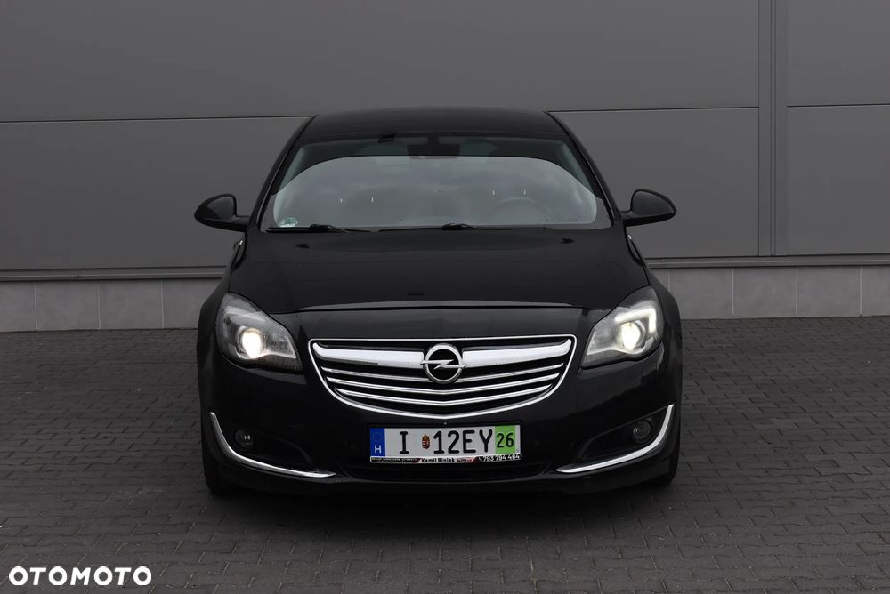 Opel Insignia - 22