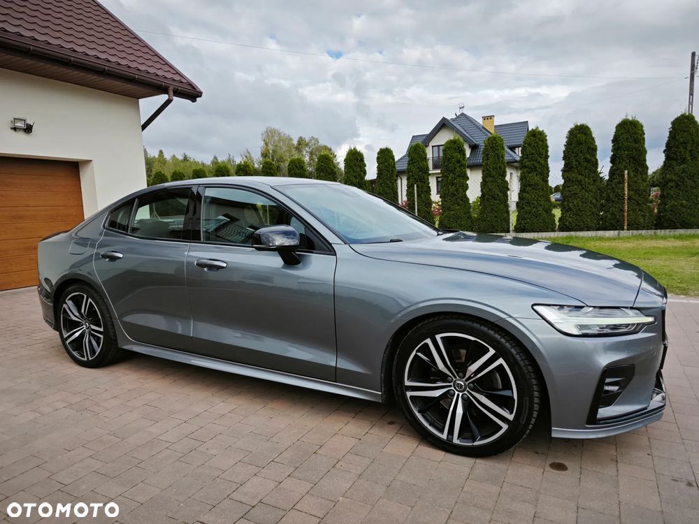Volvo S60 T4 R-Design - 4