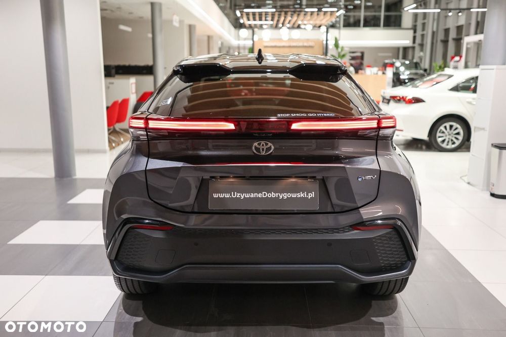 Toyota C-HR - 6