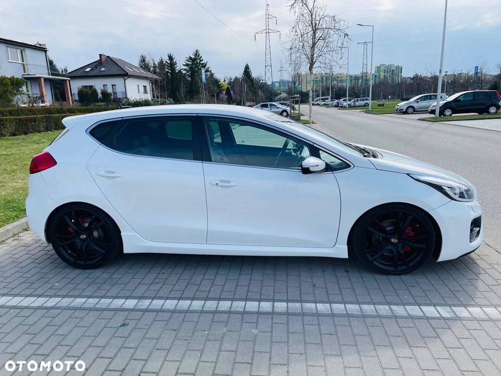 Kia Ceed 1.6 T-GDI GT-Challenge - 7