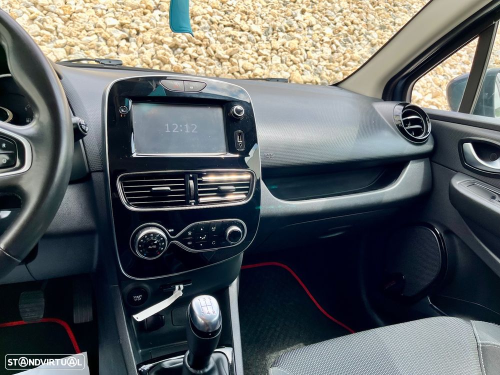 Renault Clio Sport Tourer 1.5 dCi Zen - 27