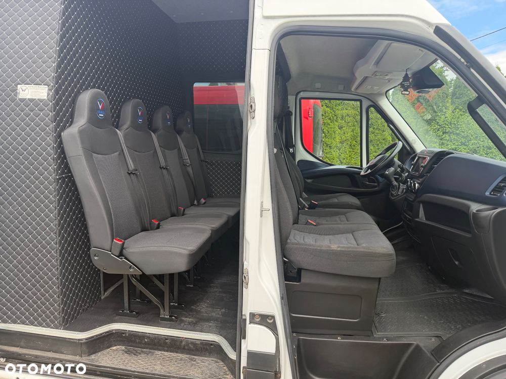 Iveco DAILY 35S16 L4H3 pneumatyka Brygadowka  7 OSÓB OD REKI - 15