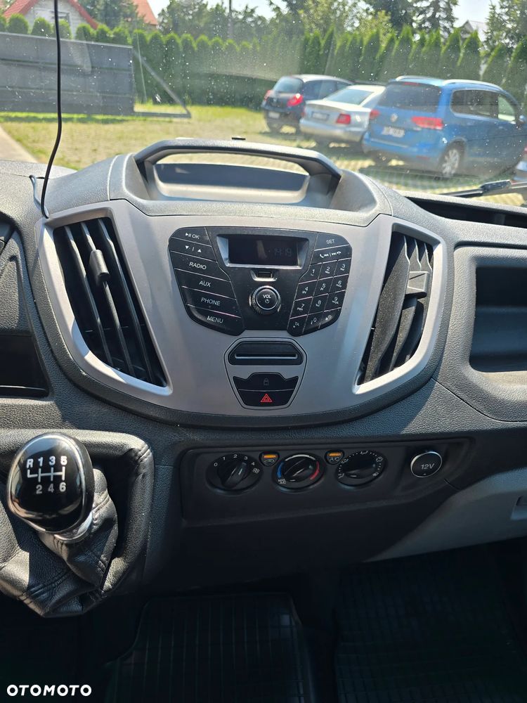 Ford Transit - 18
