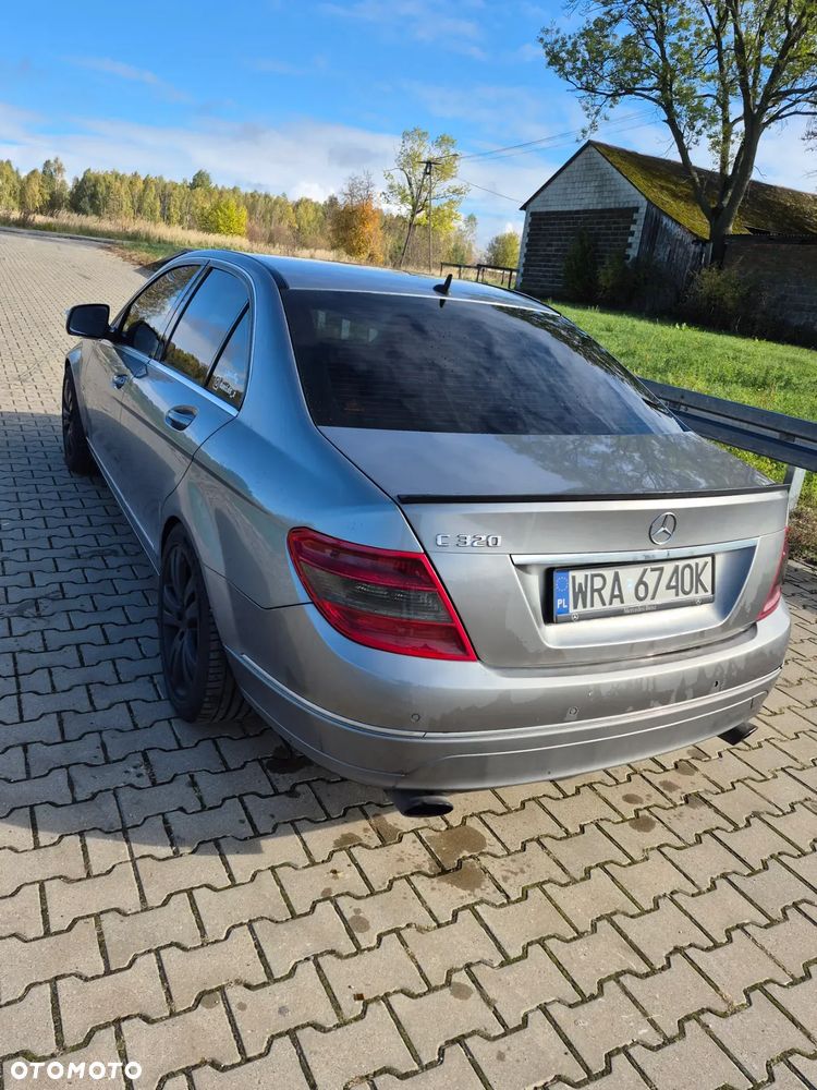 Mercedes-Benz Klasa C 320 CDI 7G-TRONIC Avantgarde - 4