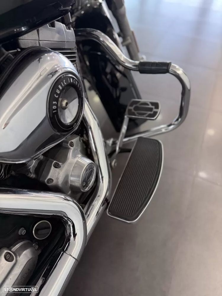 Harley-Davidson Dyna switchback - 13