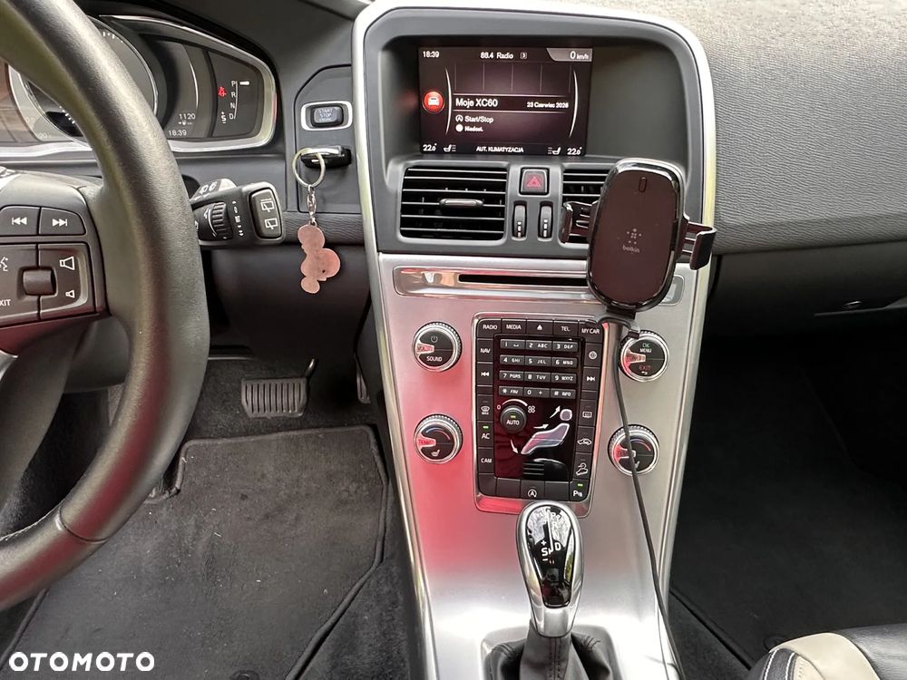 Volvo XC 60 D4 AWD Summum - 18