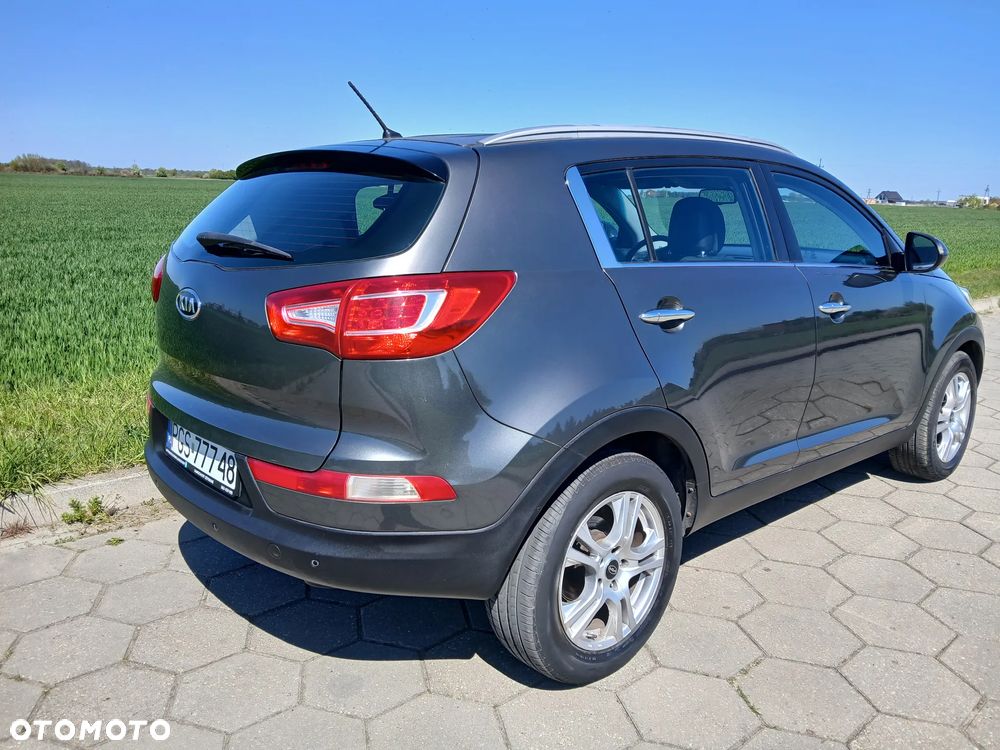 Kia Sportage 1.7 CRDI 2WD ISG Dream-Team Edition - 19