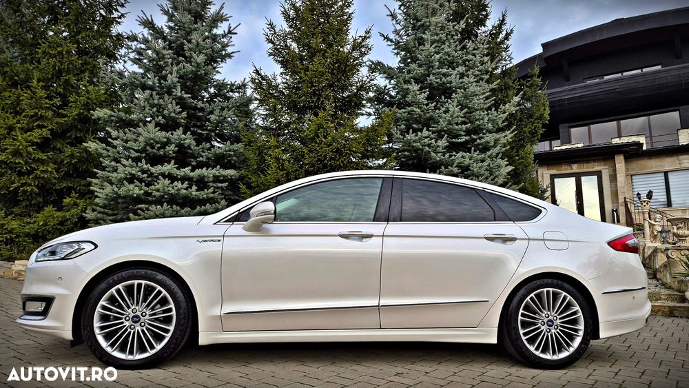 Ford Mondeo 2.0 Hybrid CVT VIGNALE - 18