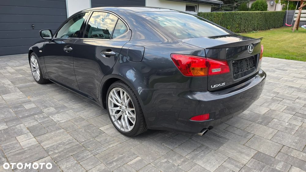Lexus IS 250 Elegance - 11