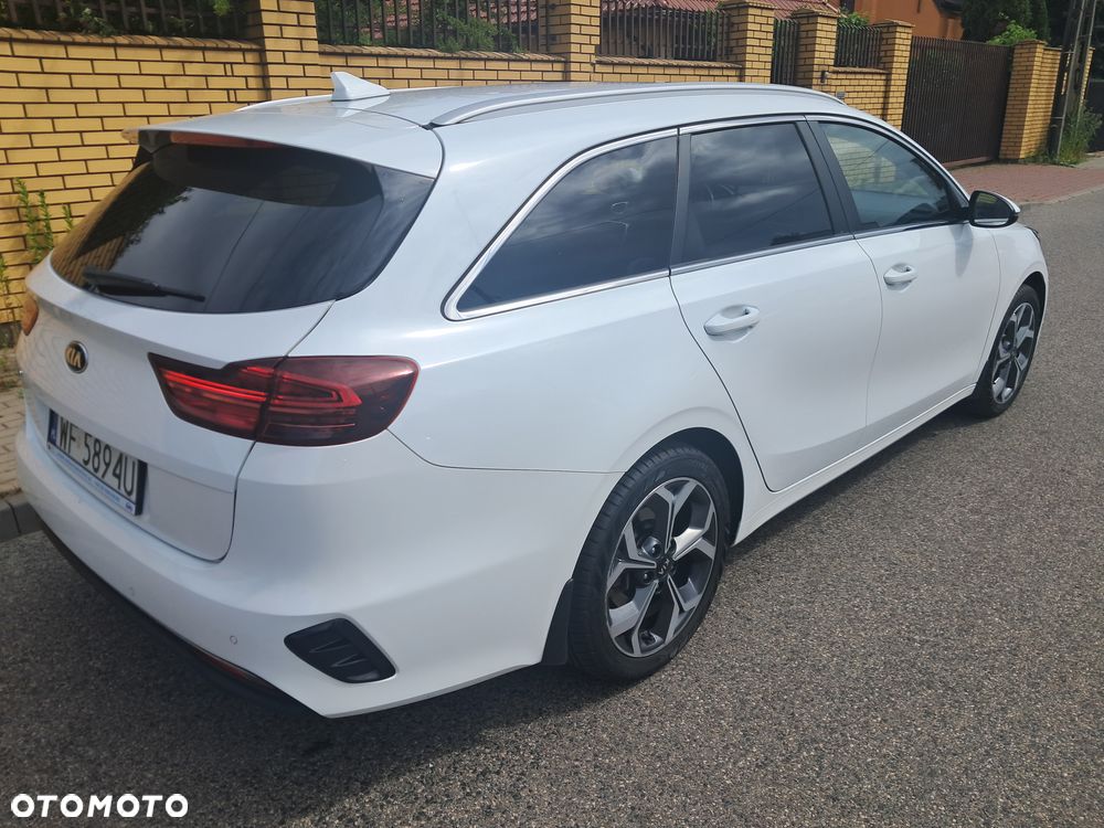 Kia Ceed 1.4 T-GDI L Business Line DCT - 6