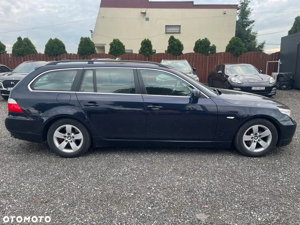 BMW Seria 5 520d Touring Special Edition - 15