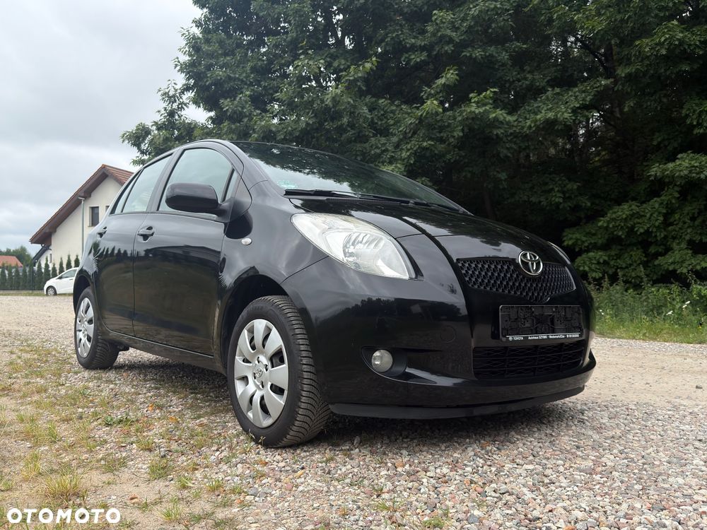 Toyota Yaris 1.0 Luna - 2