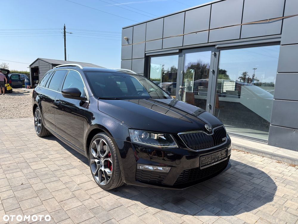 Skoda Octavia 2.0 TDI RS DSG - 4