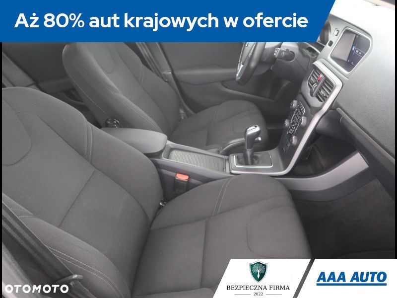 Volvo V40 - 10