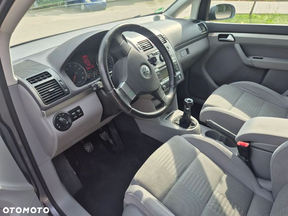 Volkswagen Touran 1.4 TSI Comfortline - 17