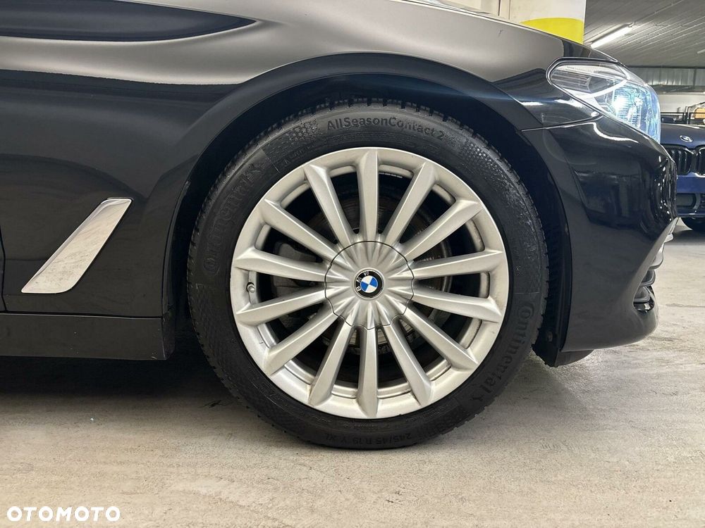 BMW Seria 5 518d Advantage - 9