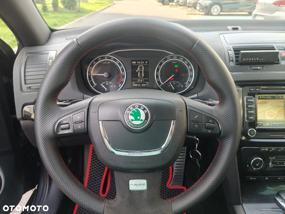 Skoda Octavia 2.0 TDI RS DSG - 19