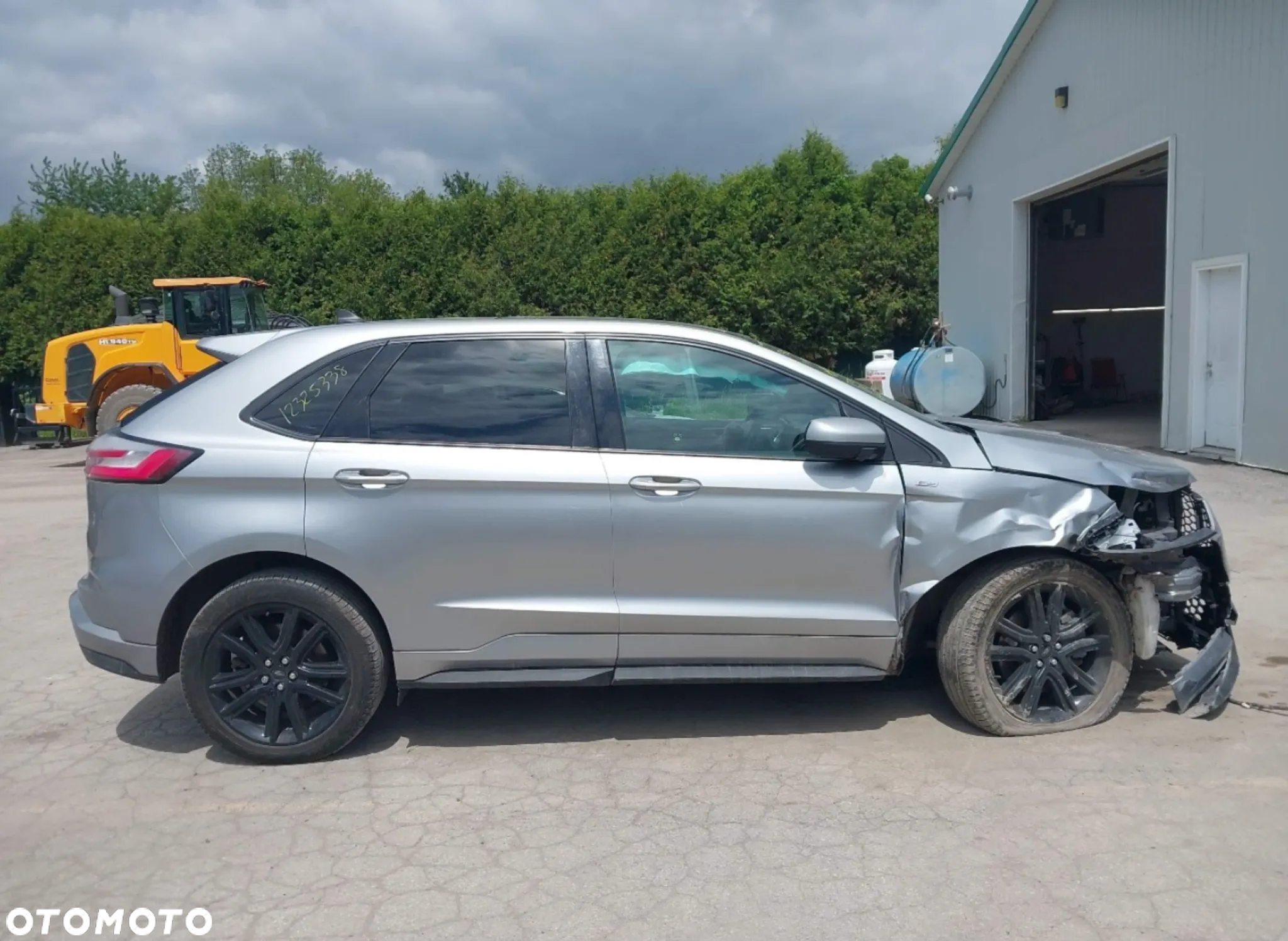 Ford Edge - 2