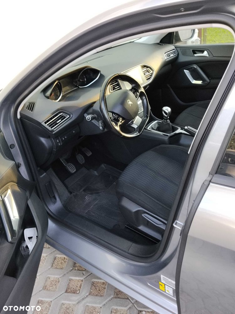 Peugeot 308 - 2