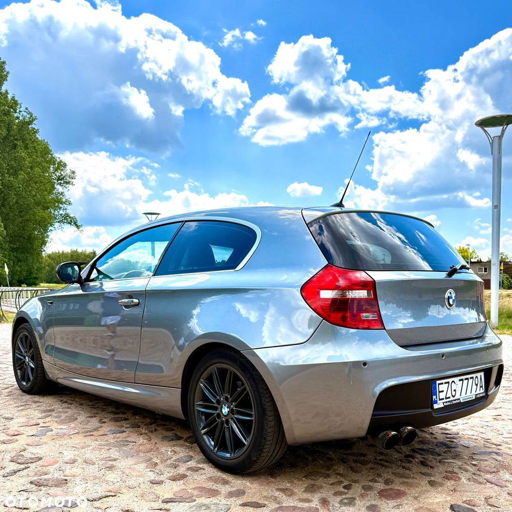 BMW Seria 1 120d - 2