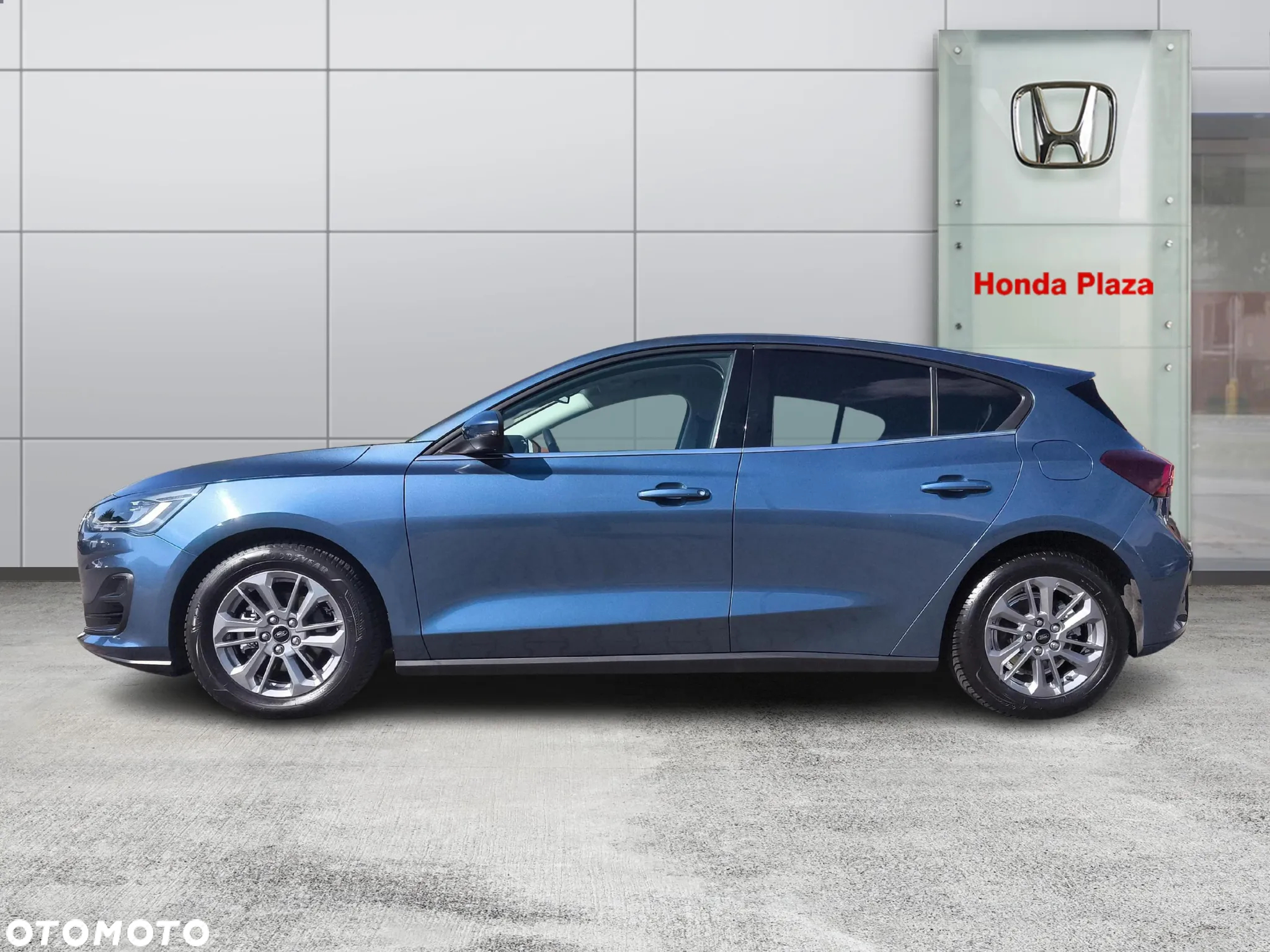 Ford Focus 1.0 EcoBoost Titanium X - 2
