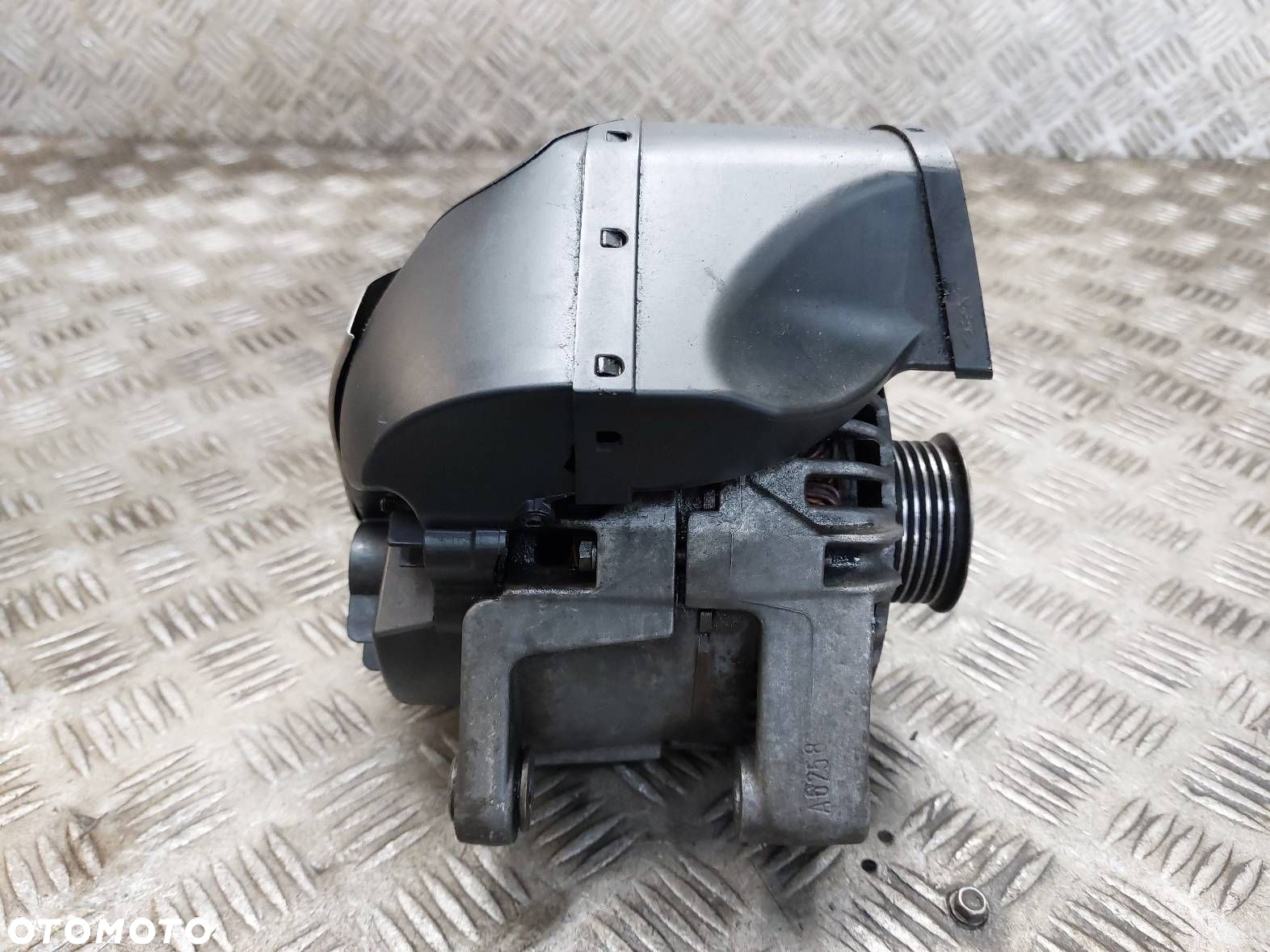 ALTERNATOR USZKODZONY OPEL VECTRA C 3.2 V6 24436553 - 2