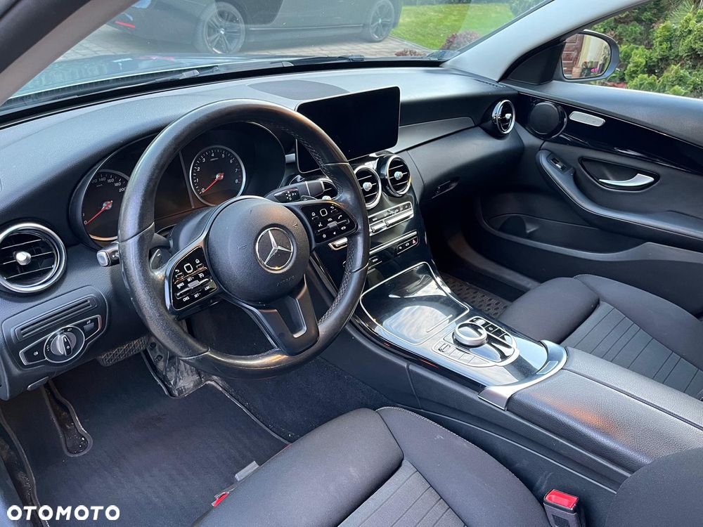 Mercedes-Benz Klasa C 200 4MATIC 9G-TRONIC - 13