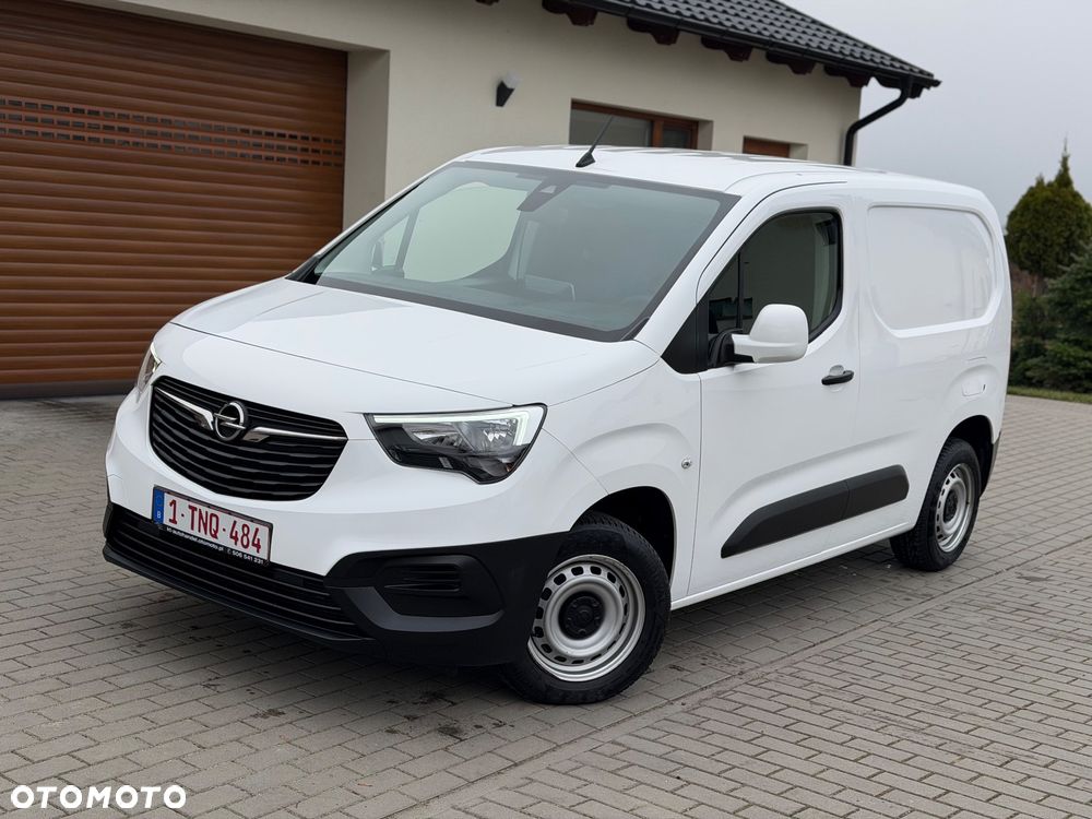 Opel COMBO - 25