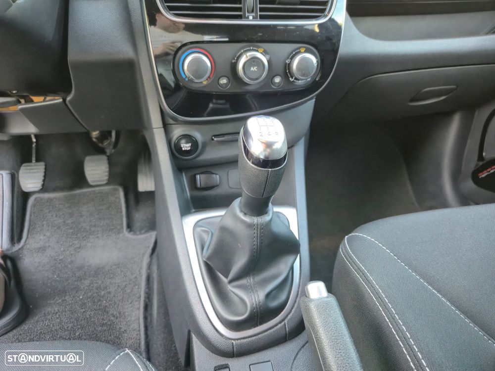 Renault Clio Sport Tourer 0.9 TCe Limited Edition - 16