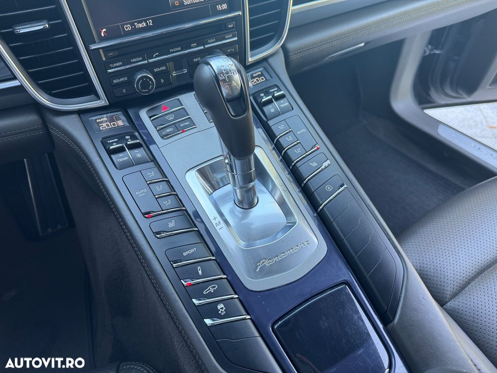 Porsche Panamera Diesel - 8