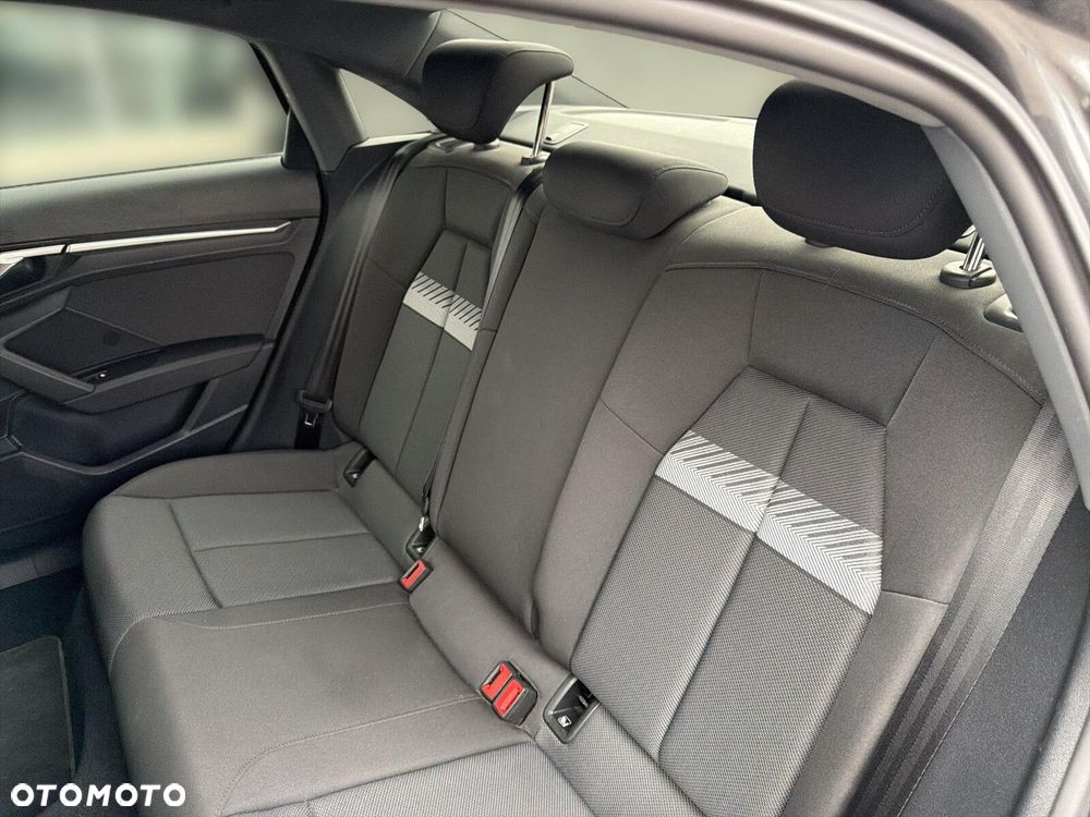 Audi A3 Limousine - 11