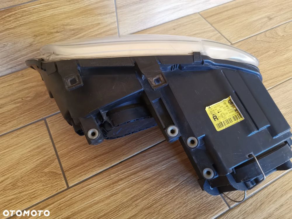 Volkswagen Touran Lampa Prawy Przód 1T0941006F - 4