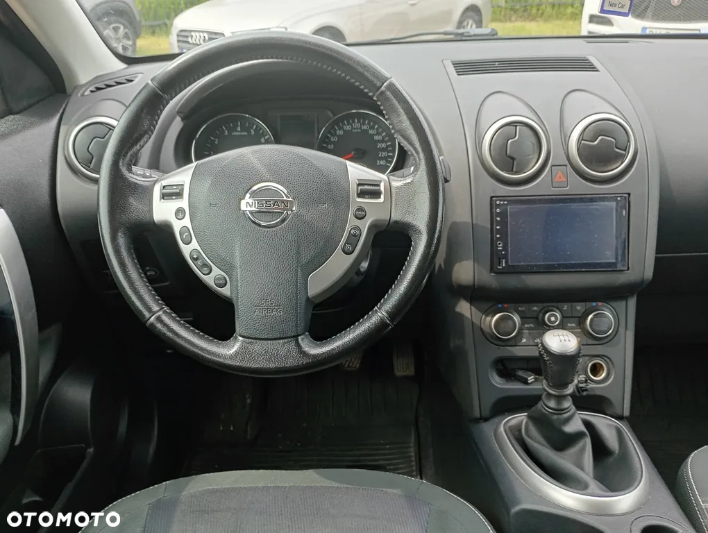 Nissan Qashqai - 13
